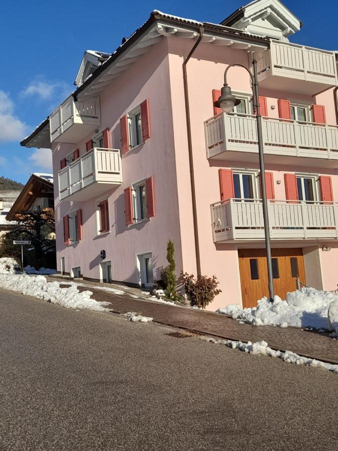 Casa Vacanze Rosa Brez ภายนอก รูปภาพ
